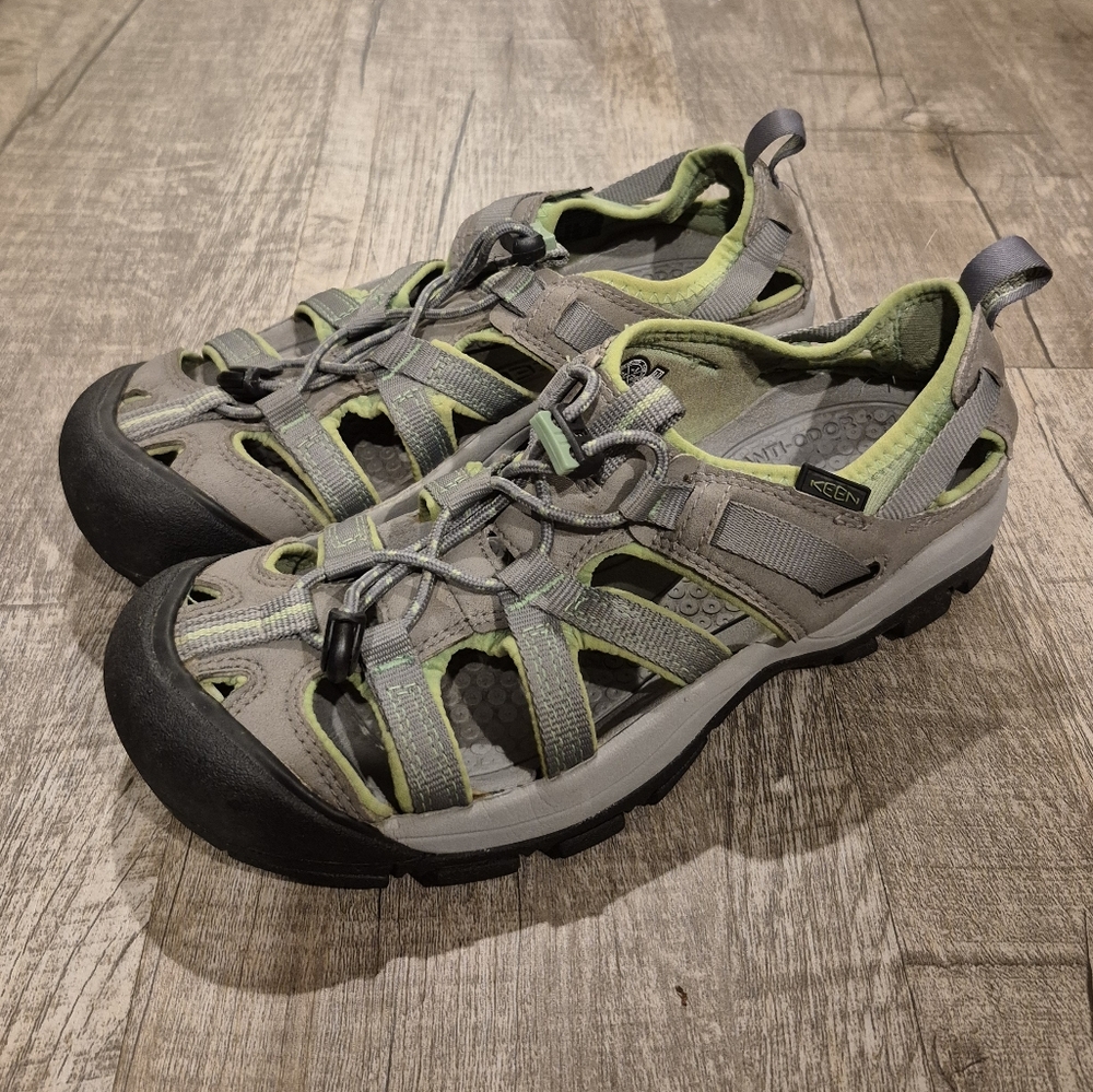 Keen Womens Sandals Green Gray Size 8.5